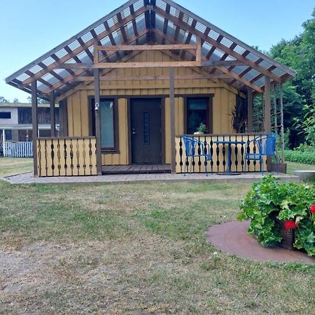 Joekalda Kodumajutus Villa Haademeeste Ngoại thất bức ảnh